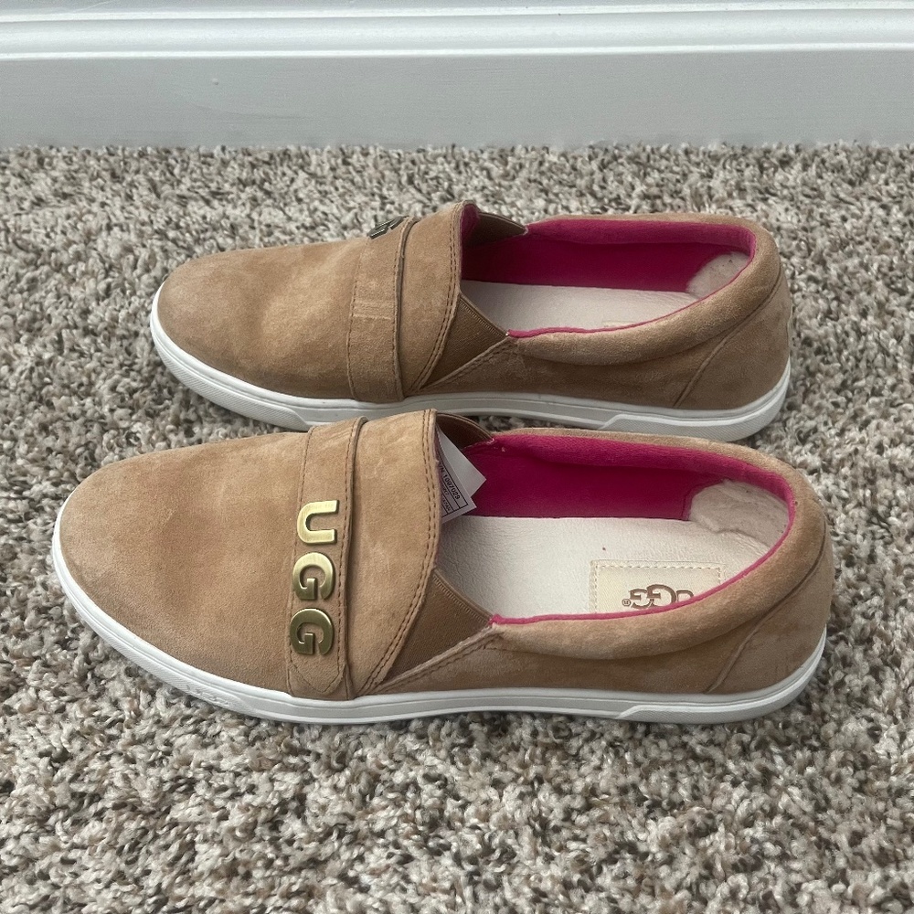 UGG Shoes - Kitlyn charm slip on shoes - Size 9